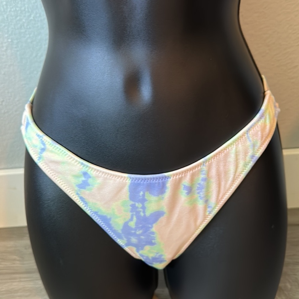 All inventory has been posted. No more sizes available** no trade ** no offers - Picture 7 of 14